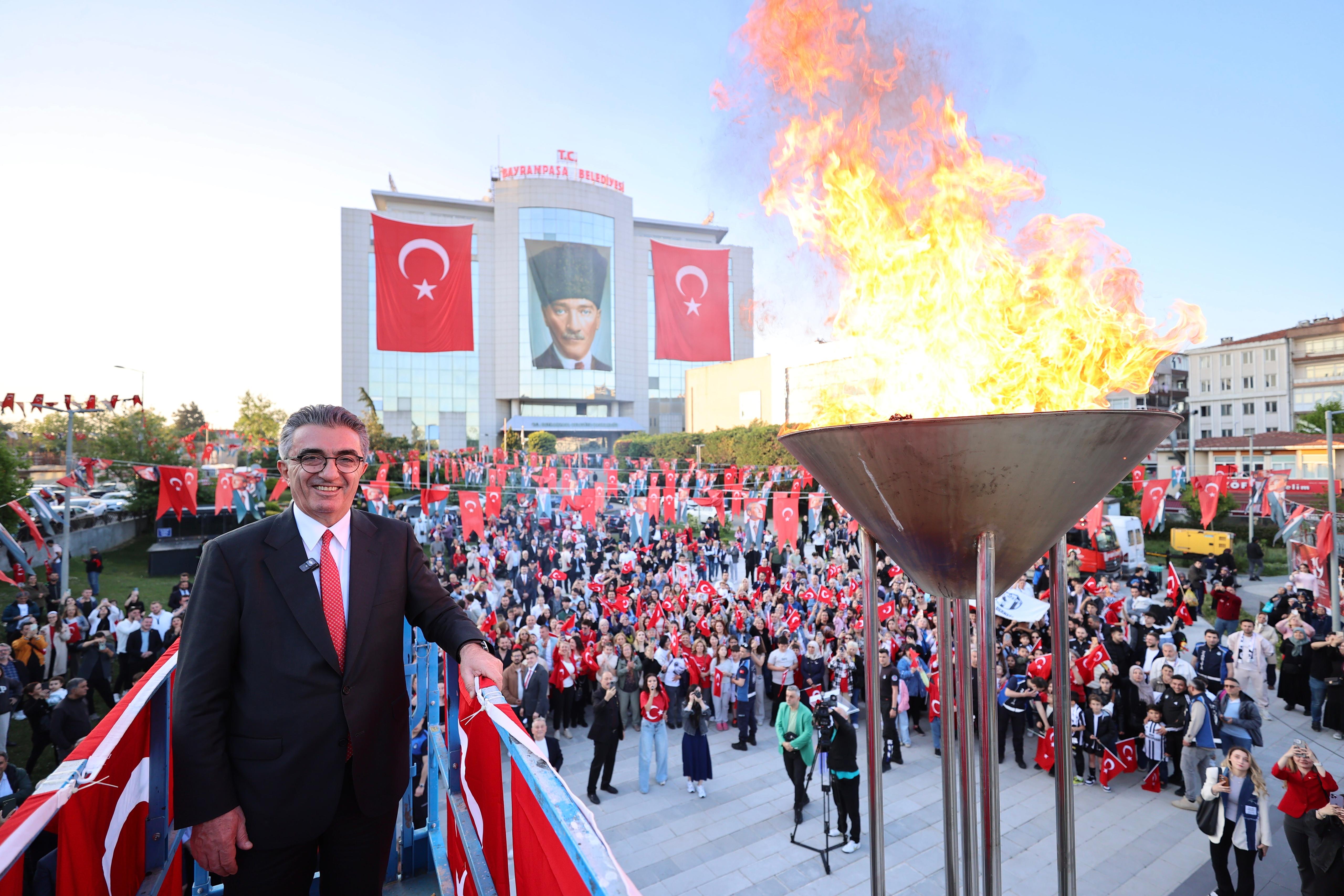 Özgürlük meşalemizi yaktık, 19 Mayıs'ı coşkuyla kutladık