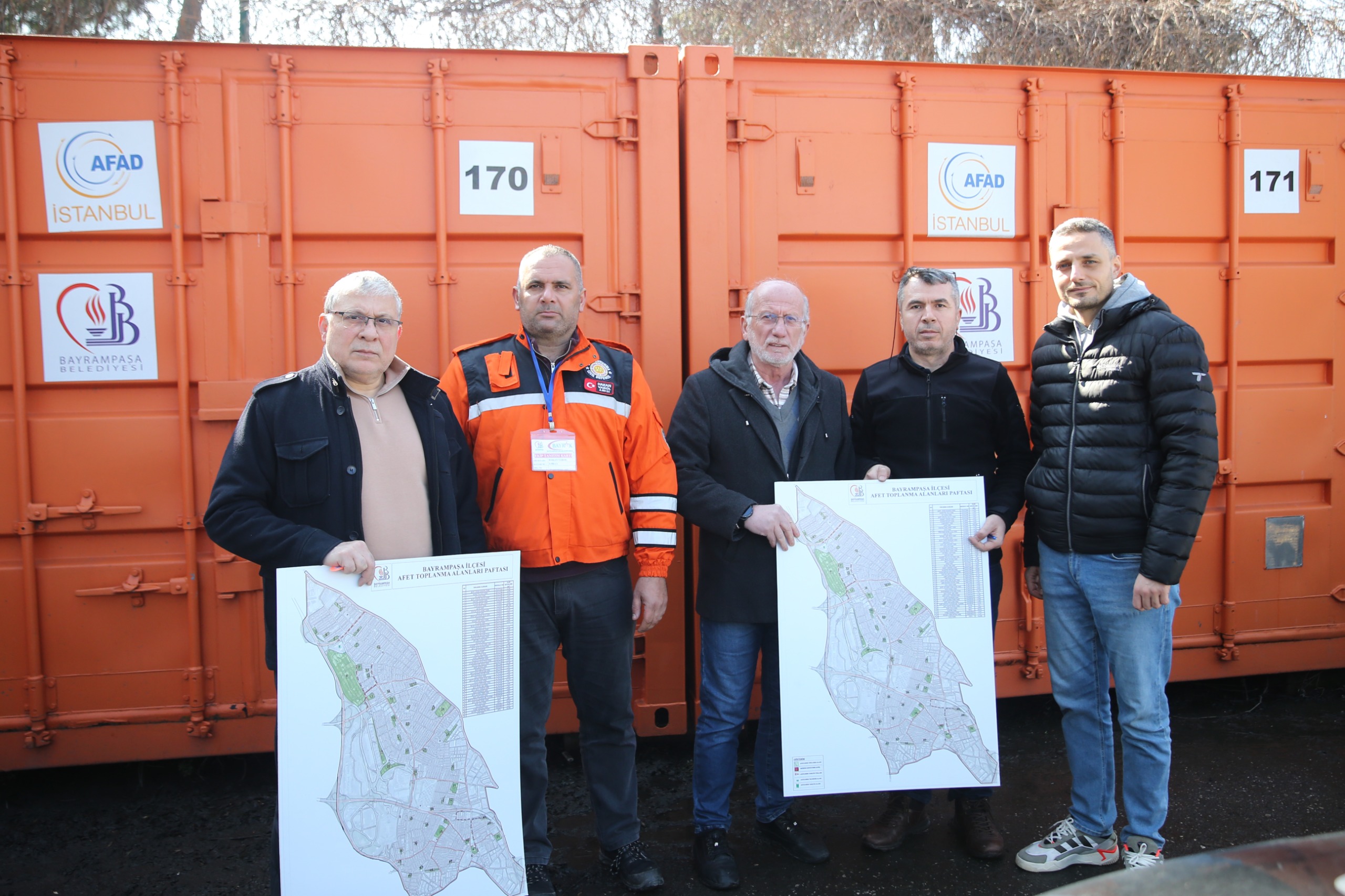 11 MAHALLEMİZE 11 DEPREM KONTEYNERİ YERLEŞTİRDİK